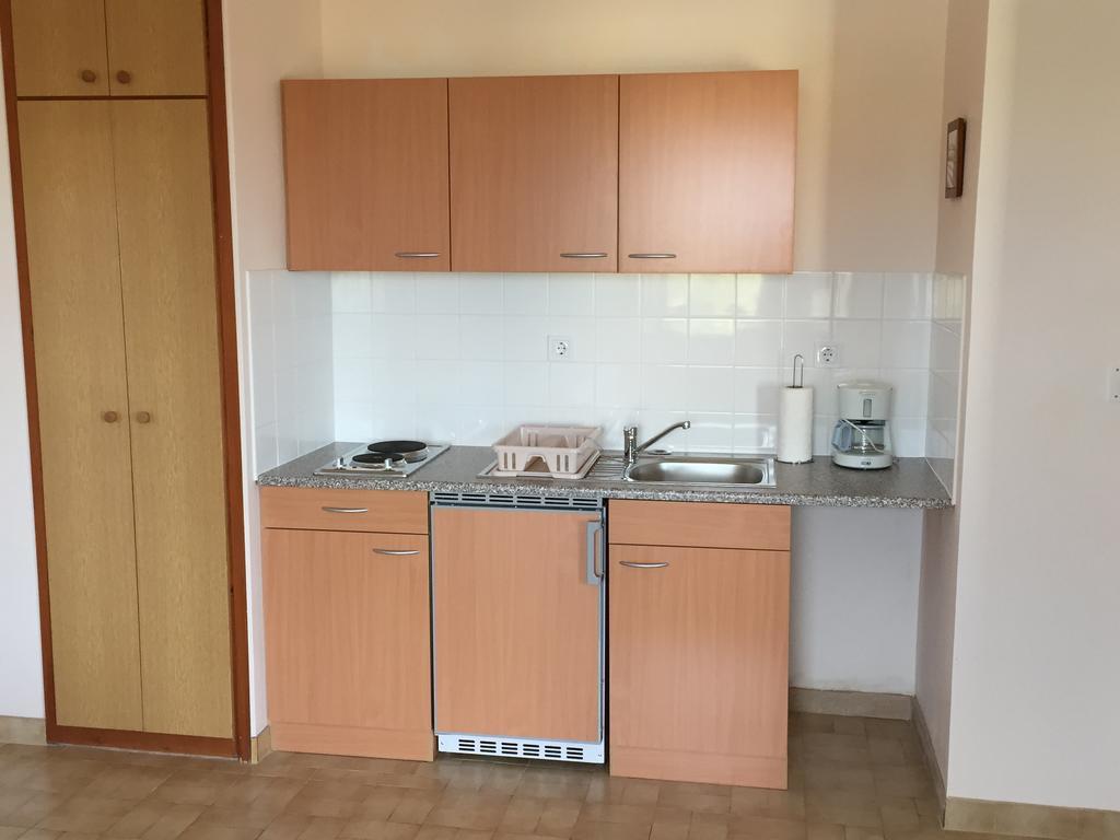 Guest House Punta Grzan Petrcane Quarto foto